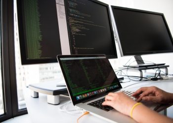 contract recruitment software