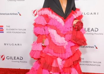 Porter has been rocking frocks on the red carpet for years.