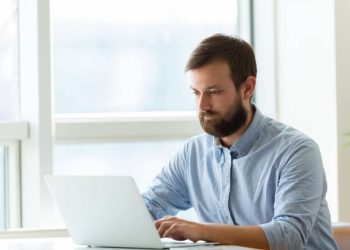 Lenovo Yoga C740 Review: Premium Yet Affordable Laptop