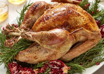 This Turkey-Shaped Loaf of Bread Will Have Everyone Talking This Thanksgiving