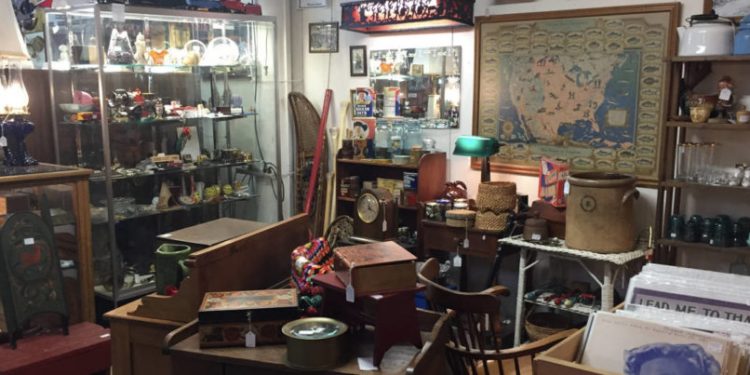 Best Antique Stores in Michigan in 2021