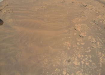 image of dunes and rocks in South Séítah on Mars