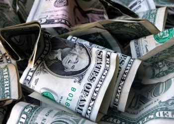 Giving Cash to Low-Income Mothers Linked to Increased Brain Activity in Their Babies, Study Suggests