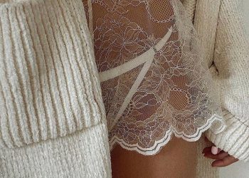 9 Compelling Reasons to Try a Lingerie Subscription This Year