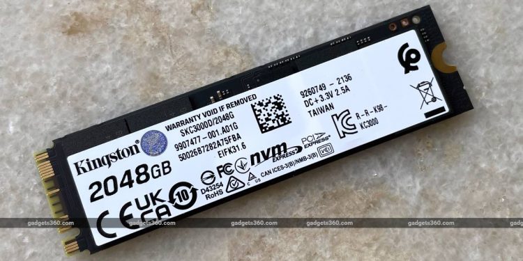 kingston kc3000 rear ndtv Kingston