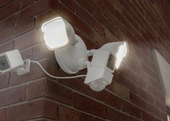 These smart home floodlight cameras enhance your home security system