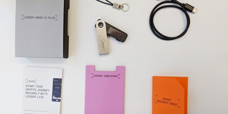 Ledger Nano S Plus Review: Good for Beginners