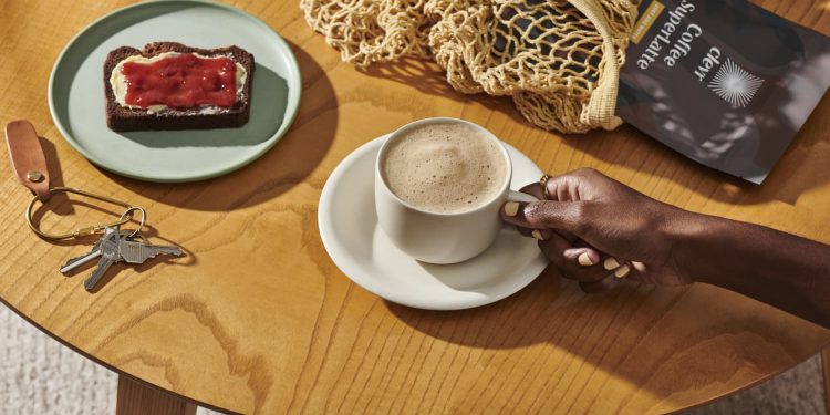 Clevr Blends Superlatte Review: They're on Sale for Memorial Day