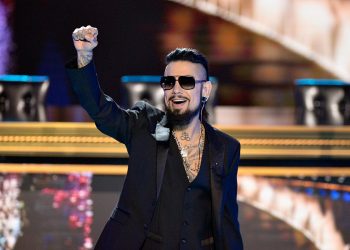 Dave Navarro Has Been 'Sick Since December' With Long Haul COVID