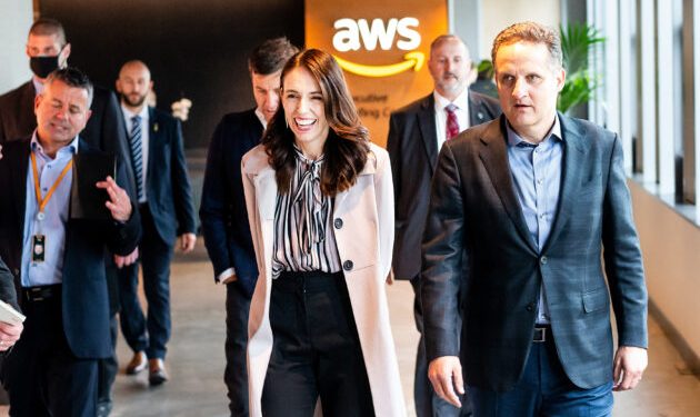 New Zealand Prime Minister Jacinda Ardern visits Amazon's headquarters in Seattle – GeekWire