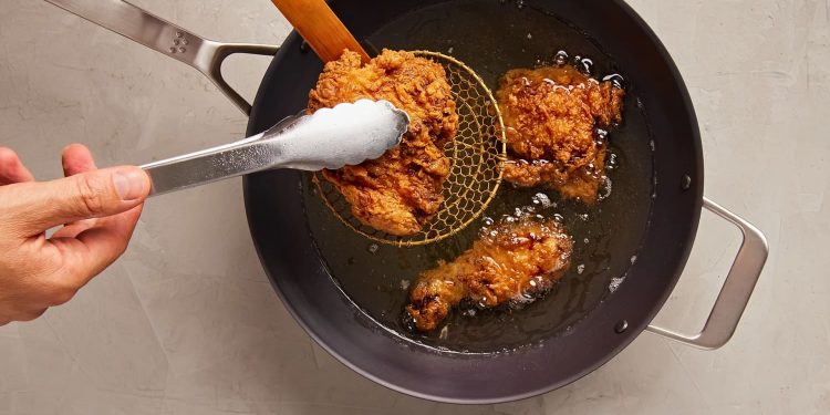 This New Misen Carbon Steel Wok Is Such a Powerhouse
