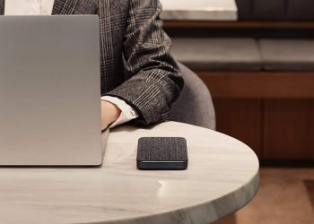 10 Best tech gadget gifts to buy under $25