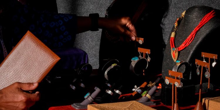 Native American Jewelers in Santa Fe