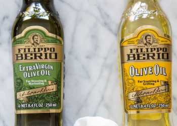 Regular Olive Oil vs Extra-Virgin Olive Oil: What's the Difference?