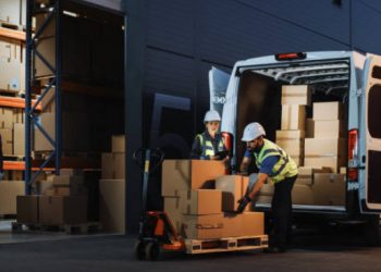 A Guide To Starting A Transport And logistics Business