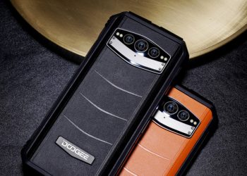 Doogee’s V30 Set