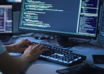 How to Become a Freelance Web Developer