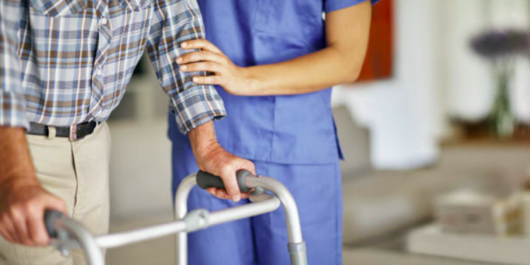 Why In-home Care for Seniors May Not Be the Best Option